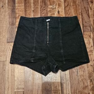 Women BONGO High Waist Black Denim Shorts Size 15 Juniors GUC Casual Zipper Fly